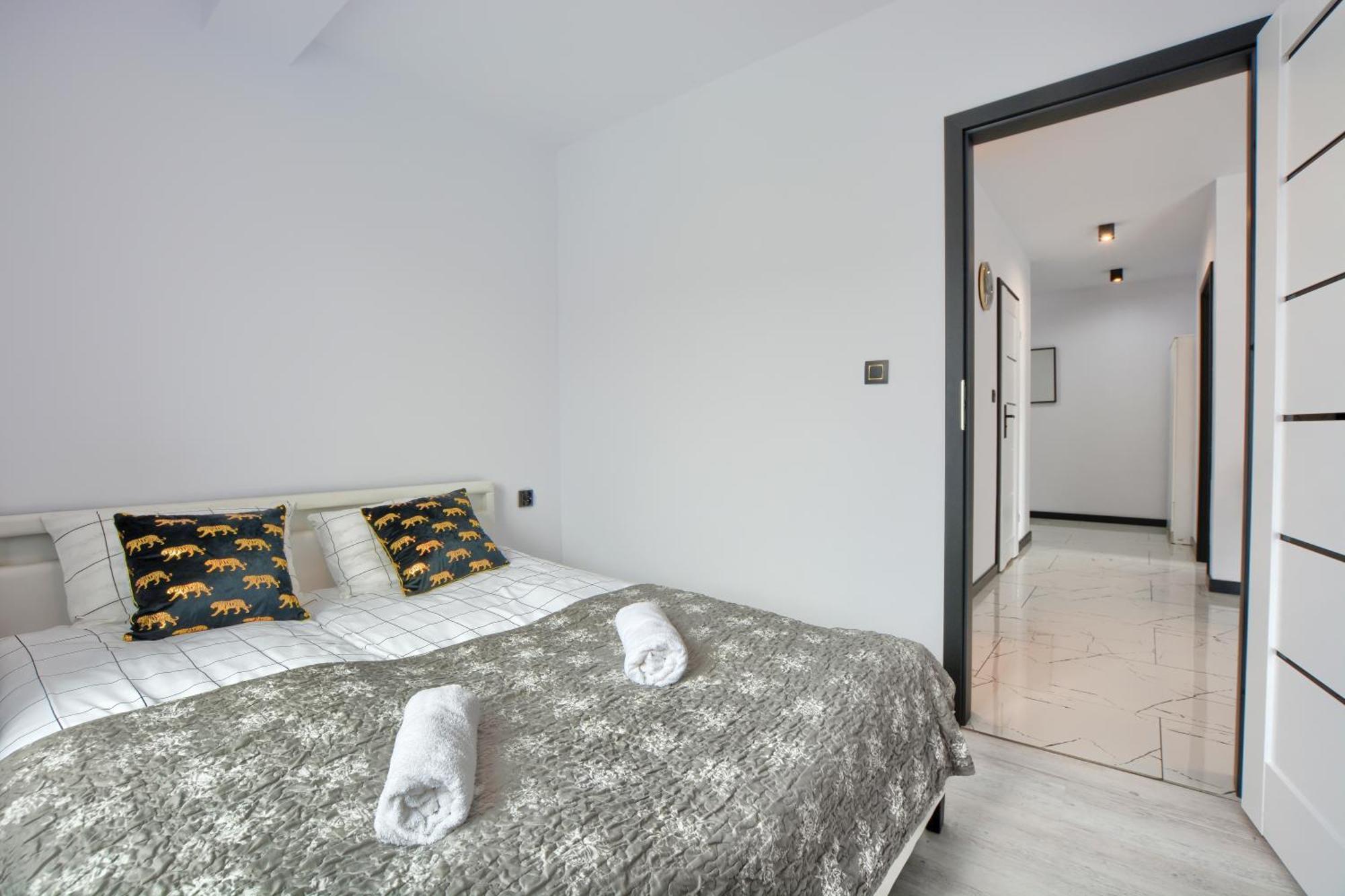 Apartament Glamour Ustrzyki Dolne Exterior foto